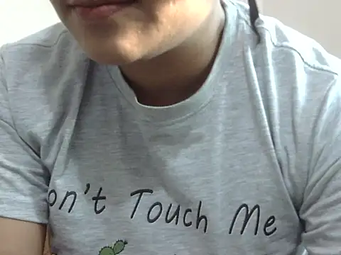 shekira99 online show from 10-23-25, 01:38