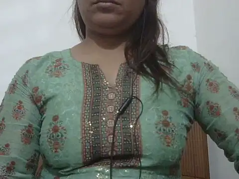 shekira99 online show from 02-17-26, 08:48