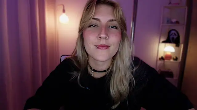 Dakotaa  online show from 04-26-26, 02:09