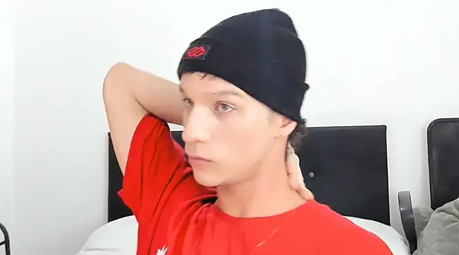 angelcortes online show from 01-03-25, 11:14