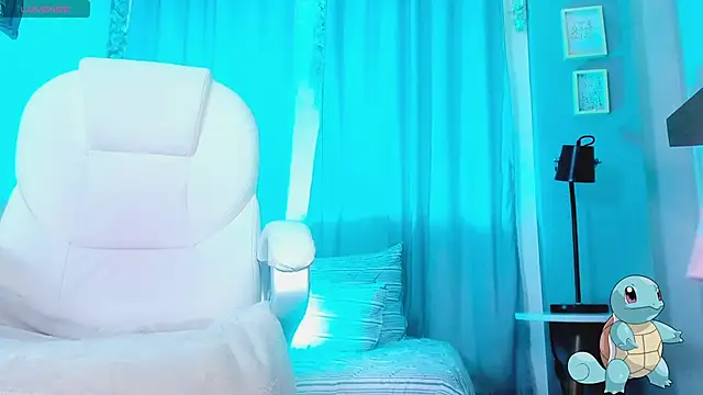 CoralineRicce  online show from 12-31-24, 03:45