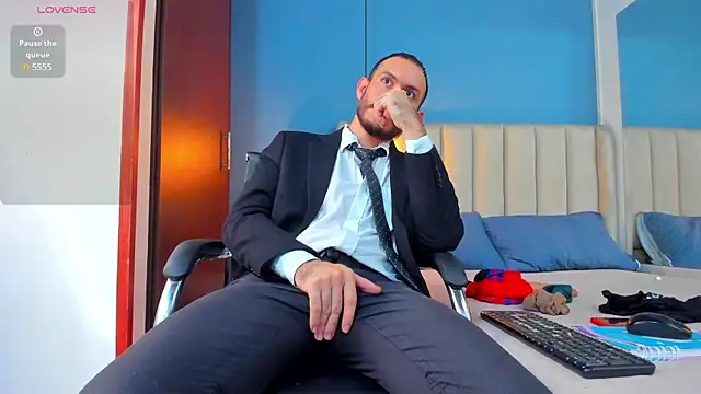 jeanpiere  online show from 02-09-25, 02:29