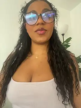 charlotteeruss online show from 02-22-26, 05:55