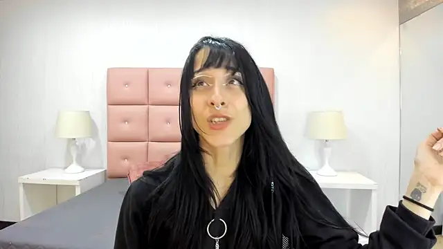 lhiamfit online show from 02-07-25, 06:24