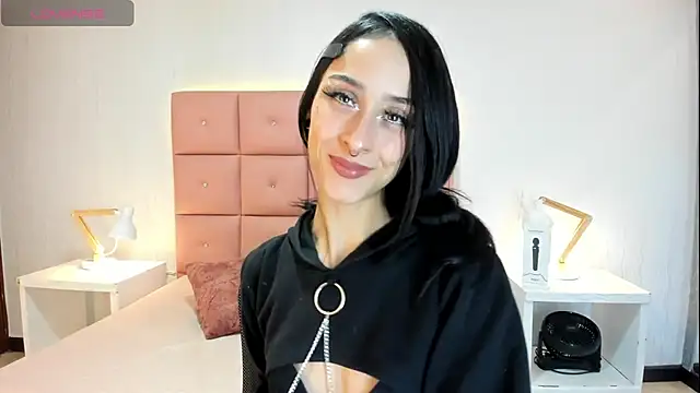 lhiamfit online show from 10-11-25, 02:22