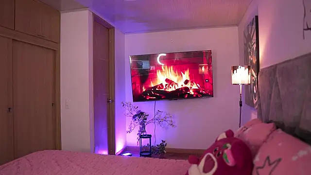 Snapshot of babesamanta chatting on 10-14-25, 04:24 babesamanta online show from 10-14-25, 04:24