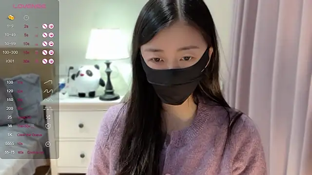 A-xena online show from 02-08-25, 01:44