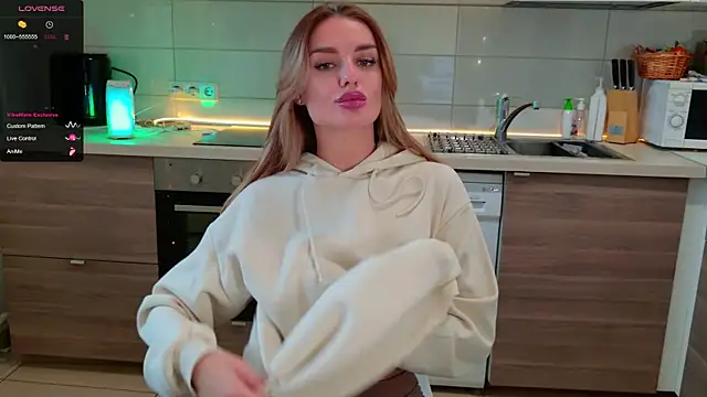 MissLovex online show from 11-11-25, 08:14