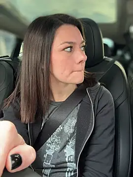 LadyLena1 online show from 01-07-25, 06:24