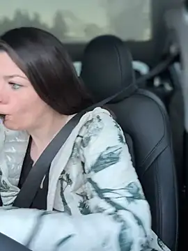 LadyLena1 online show from 01-19-25, 04:14