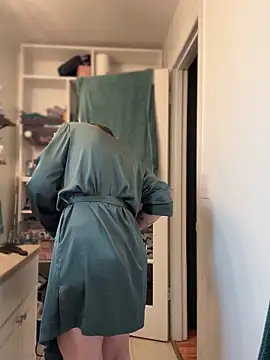 LadyLena1 online show from 01-24-25, 06:14