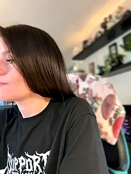 LadyLena1 online show from 10-05-25, 06:06