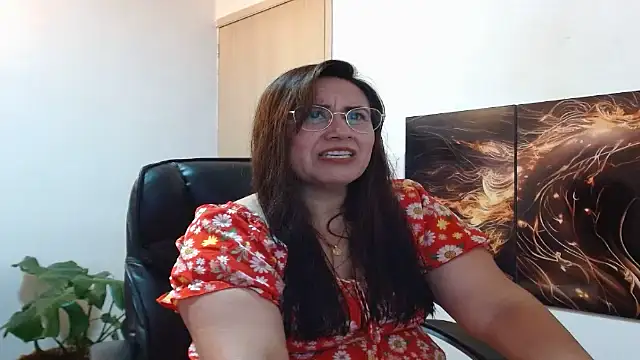 amalia brunette online show from 09-18-25, 10:45