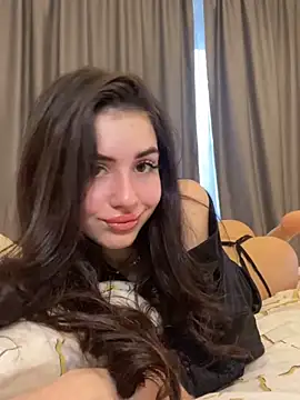 SofiaLaLight online show from 12-30-24, 10:21