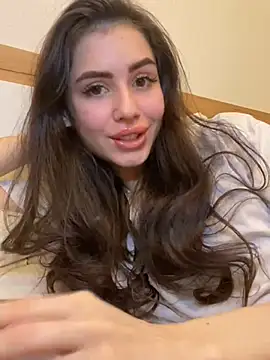 SofiaLaLight online show from 12-31-24, 01:15