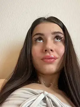 SofiaLaLight online show from 01-07-25, 03:54