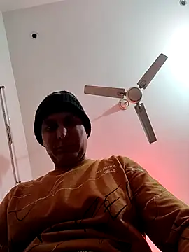 ZIMMY25 online show from 12-17-25, 07:42