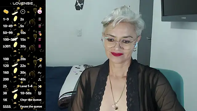 Snapshot of scarlett_paris22 chatting on 03-05-25, 02:46 scarlett paris22 online show from 03-05-25, 02:46