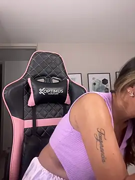 DianaHopson online show from 11-02-25, 11:34