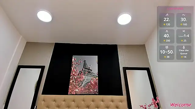 Snapshot of Shanelle__ chatting on 03-13-25, 02:23 Shanelle online show from 03-13-25, 02:23