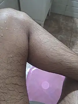 Snapshot of surfer_fun29 chatting on 03-18-25, 03:31 surfer fun29 online show from 03-18-25, 03:31