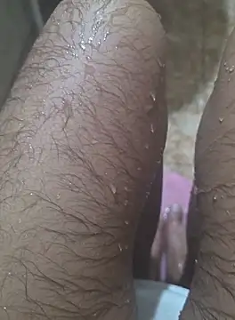 Snapshot of surfer_fun29 chatting on 09-27-25, 06:29 surfer fun29 online show from 09-27-25, 06:29