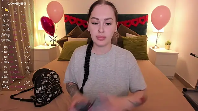 missAngellina online show from 02-20-25, 10:48