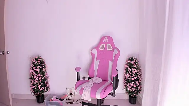 keissy rincon  online show from 01-10-26, 12:45