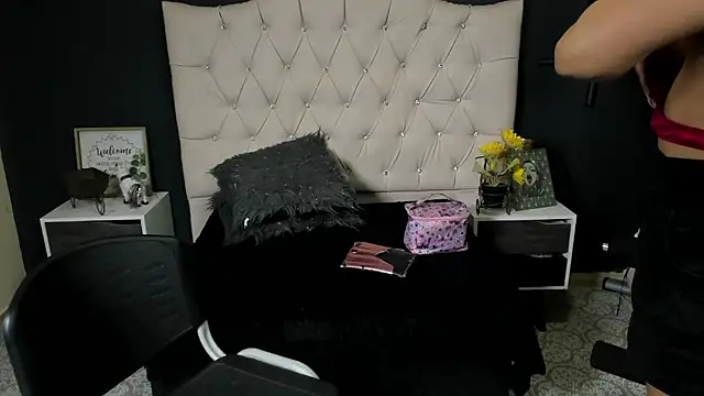 Andrys  online show from 02-13-25, 01:37