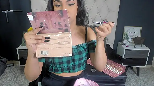 Andrys  online show from 02-19-25, 02:34