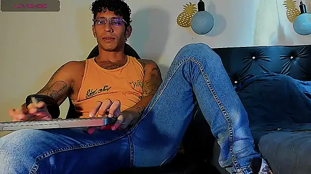 FuckHardlove online show from 02-27-25, 07:15