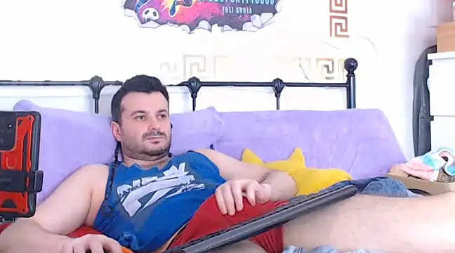 Snapshot of erotico69xxx chatting on 01-16-25, 01:47 erotico69xxx online show from 01-16-25, 01:47