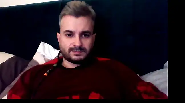 Snapshot of erotico69xxx chatting on 02-18-25, 01:32 erotico69xxx online show from 02-18-25, 01:32