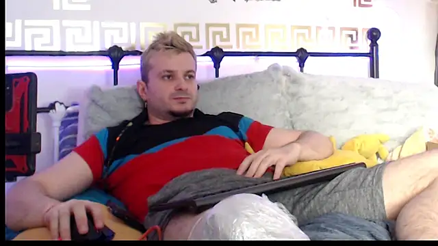 Snapshot of erotico69xxx chatting on 03-07-25, 04:33 erotico69xxx online show from 03-07-25, 04:33