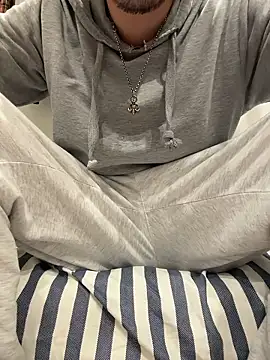 Snapshot of Shohei_erokukan chatting on 03-03-26, 01:17 Shohei erokukan online show from 03-03-26, 01:17