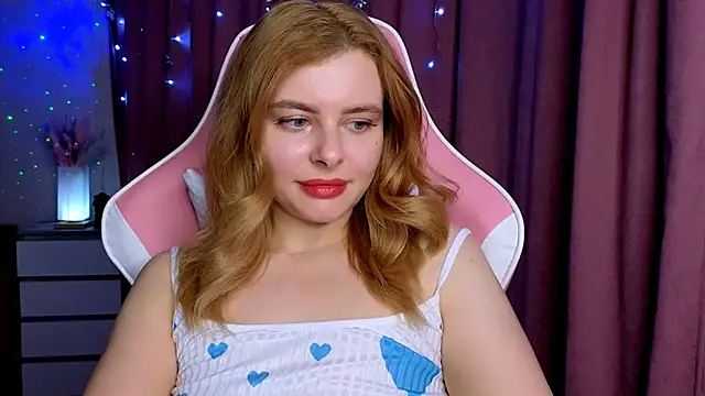 Snapshot of Day-off chatting on 10-03-25, 12:02 Day-off online show from 10-03-25, 12:02