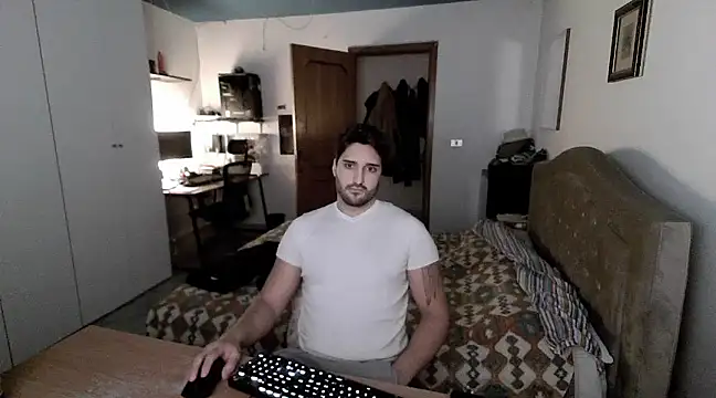 Alexox02 online show from 12-13-24, 05:54