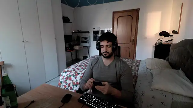 Alexox02 online show from 01-02-25, 02:35