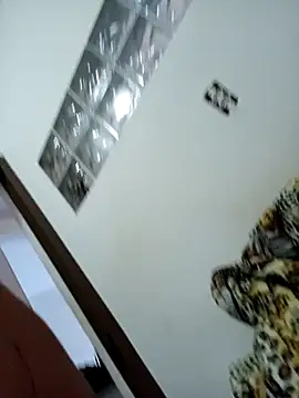 Snapshot of casal7722 chatting on 02-19-25, 07:16 casal7722 online show from 02-19-25, 07:16