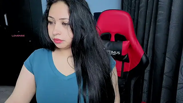 Snapshot of charlotee_lovee69 chatting on 10-03-25, 03:25 charlotee lovee69 online show from 10-03-25, 03:25