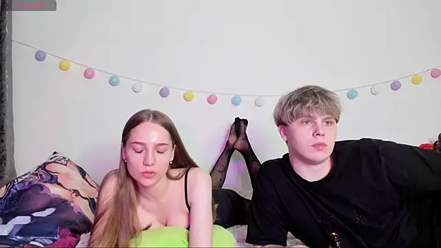 Emily and Ilumi online show from 12-27-24, 11:31