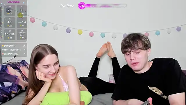 Emily and Ilumi online show from 02-19-25, 12:14