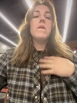 MommmyYummy online show from 02-27-25, 10:48