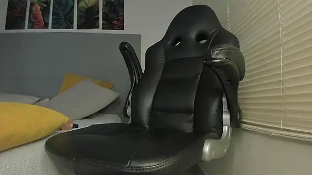  Molly rosse  online show from 02-04-26, 12:11