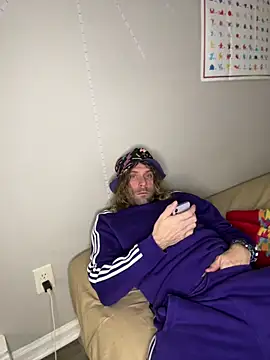 Snapshot of 4kUsh2Fashion0 chatting on 02-03-25, 07:42 4kUsh2Fashion0 online show from 02-03-25, 07:42