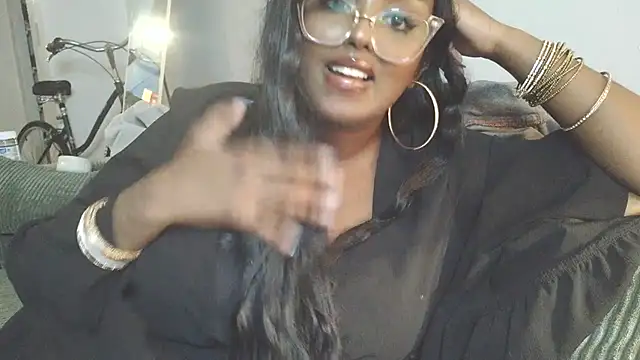 SiminFox online show from 09-21-25, 04:58