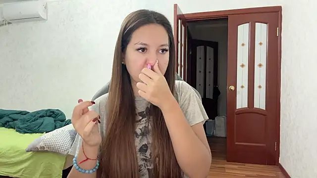 Nelly Fischer online show from 12-12-24, 03:43