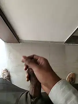 samlord261 online show from 12-10-24, 07:16