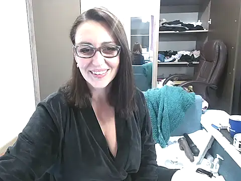 Ulyana72882 online show from 12-15-24, 06:04