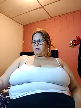 EllisW8 online show from 01-25-25, 01:41